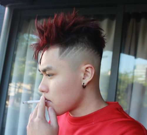 男人过了35岁，少留幼稚的发型！建议剪4种清爽造型，轻熟又帅气