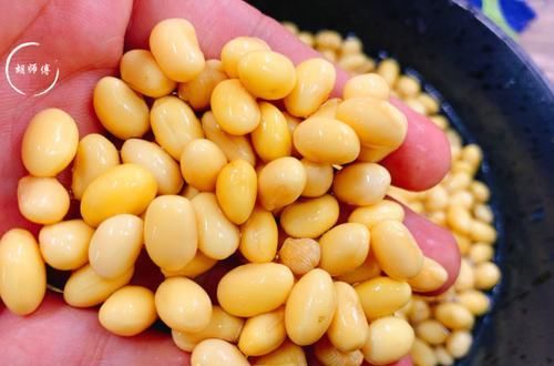 想吃豆腐脑不用出去买，在家5毛钱能做一大锅，学会就可以开店了