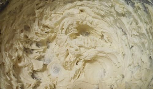 父母眼中的蛋糕VS我们期待收到的蛋糕,吃货我只想正常过个生日