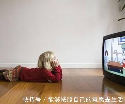 心理状态|爱看电视与否,其实关乎孩子的心理和智力,你家娃爱看电视吗?