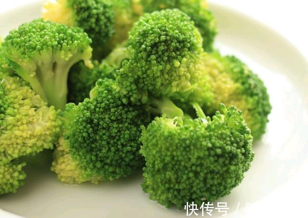 发胖|三种食物是发胖的“加速剂”，喜欢也要忍，吃3物做1事帮助减肥