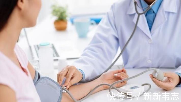 食物|高血压患者别碰“4种”食物,当心血压高居不下,再喜欢也要忍住