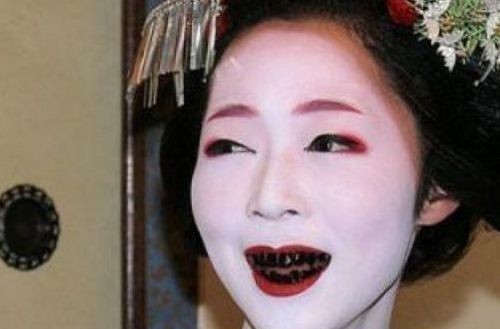 中国古代&古代世界3大陋习:中国裹脚、欧洲束腰,但在日本面前都不值一提!