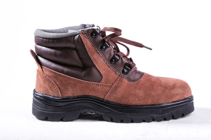 鞋子 劳保鞋穿的脚疼怎么办？劳保鞋厂家教你几招