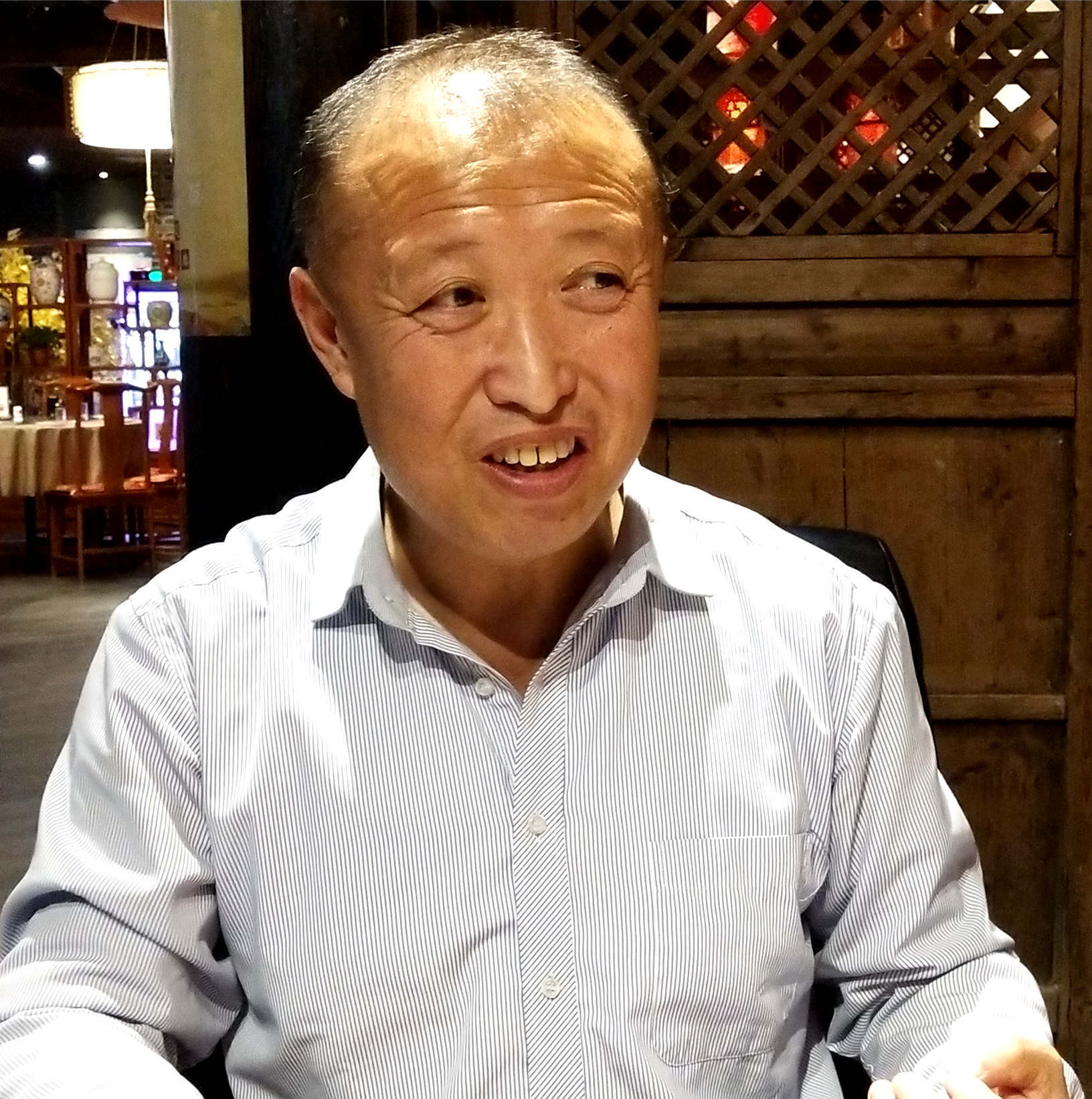 桓仁|笃情石头做“顽仙”