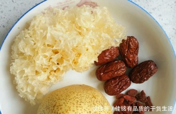 清洗干净|一碗胶质满满,质感高级的银耳汤,这样煮才对