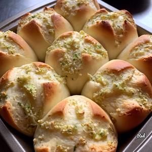 蒜香黄油餐包～一次发酵