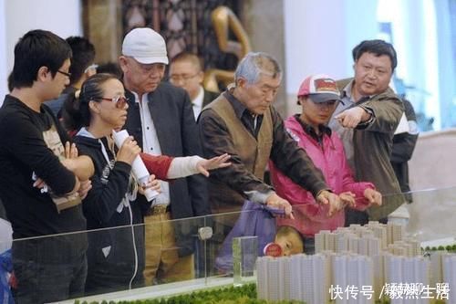 利息|75万的房贷,30年利息有多吓人银行员工有人傻傻给银行送钱