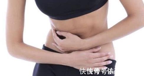 骨盆|女性清晨上厕所时，若有3个表现，值得高兴，你的子宫还很健康