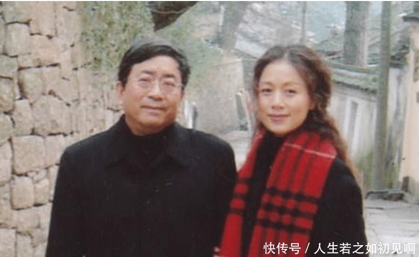 治病|余秋雨病重,妻子打工挣钱,为他治病供他写作,换来的却是背叛