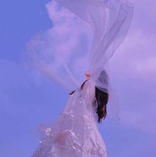 生长激素|初中女生身高不足159这“3种零食”使劲吃，趁早冲刺170