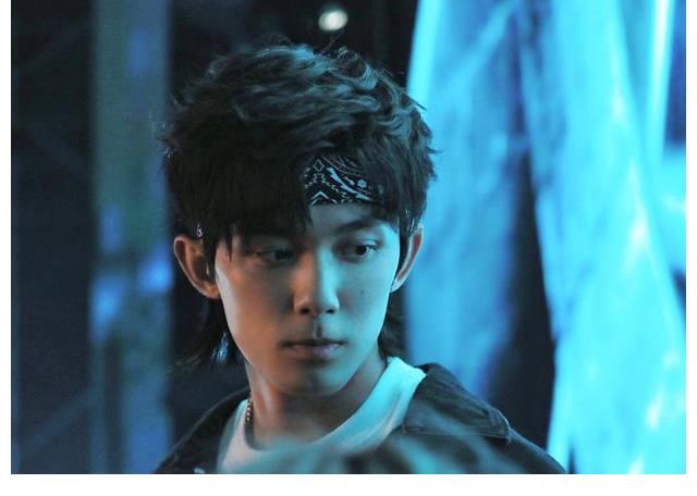 藏海花|男星迷信偏门做法？吴磊王一博抢饼？肖战任敏重蹈余生覆辙？