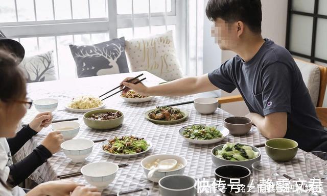 完工|她将客厅去掉,54㎡变四室,完工后,蜗居变豪宅,惊艳了整个小区