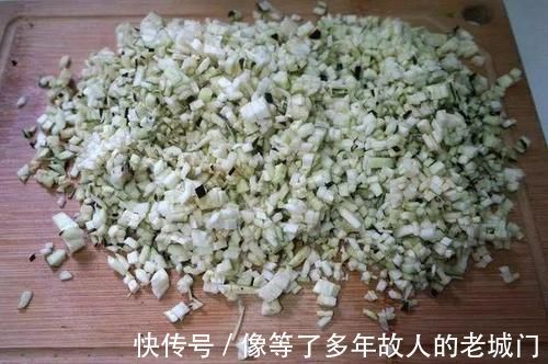 饺子|拌饺子馅最不能放这调料,难怪饺子不鲜没香味,年夜饭用的上!