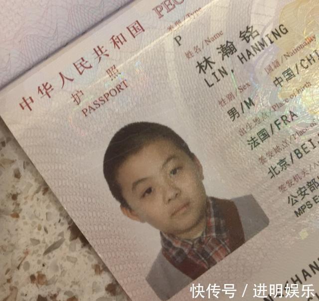 儿子|邓亚萍夫妇陪14岁儿子打乒乓球,两位世界冠军变身''陪练''