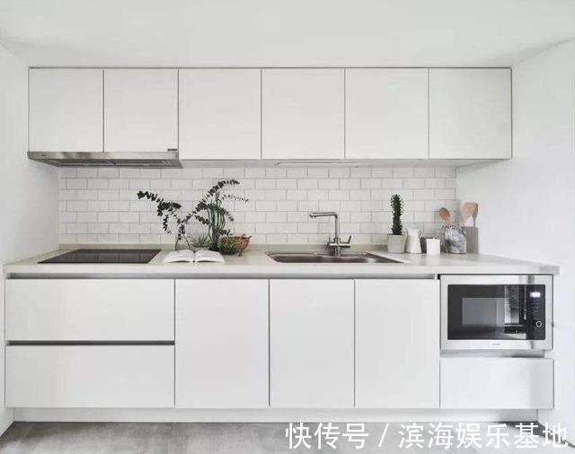 高低台|厨房7个设计很失败,看似高大上,其实“中看不中用”