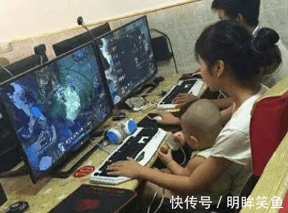 |搞笑GIF趣图:妹子天生力气大,一出场就把小伙子的活都抢了