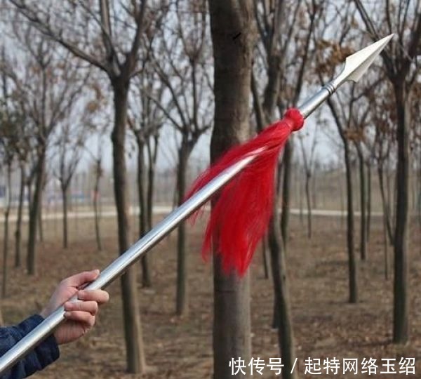 红缨枪上为什么要绑红缨,难道是为了好看?原因鲜为人知
