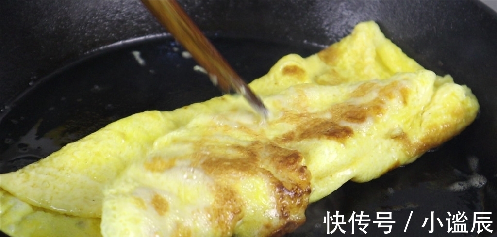 吐司片|5分钟的快手美食,2块钱做一大盘,女人吃了润肤还养颜