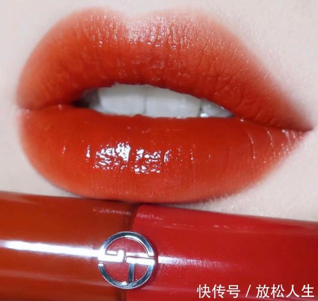豆沙色|被称为“好运色”的口红,除了兰蔻196,今年的纪梵希888才是王者