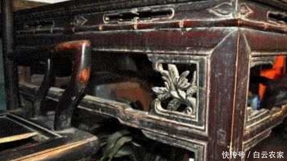 老祖宗留下来的东西,如今都非常有收藏价值,不要轻易处理掉!