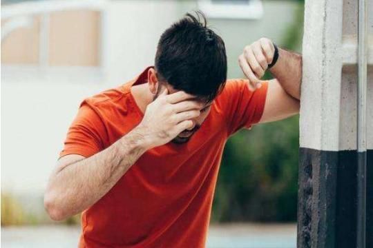 怪状|血脂高的人，头上会有5种“怪状”，学会3招，不怕脑梗找上门