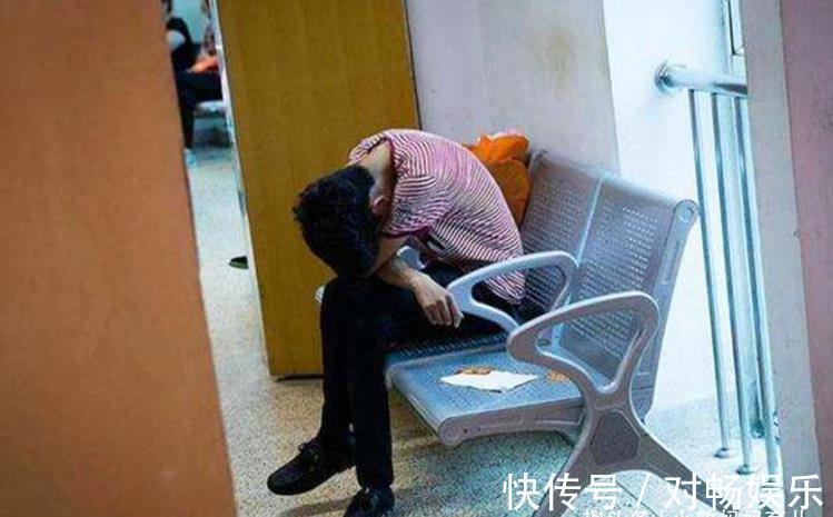 医生|进入产房前,婆婆偷偷塞给医生一张纸条,得知内容后产妇哭成泪人