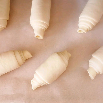 外脆里软盐面包