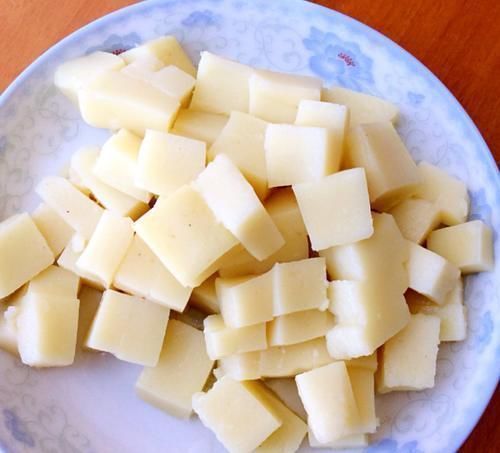 软化血管|女人多吃这菜,等于“天然泻药”,隔夜排宿便,软化血管,体重2位数