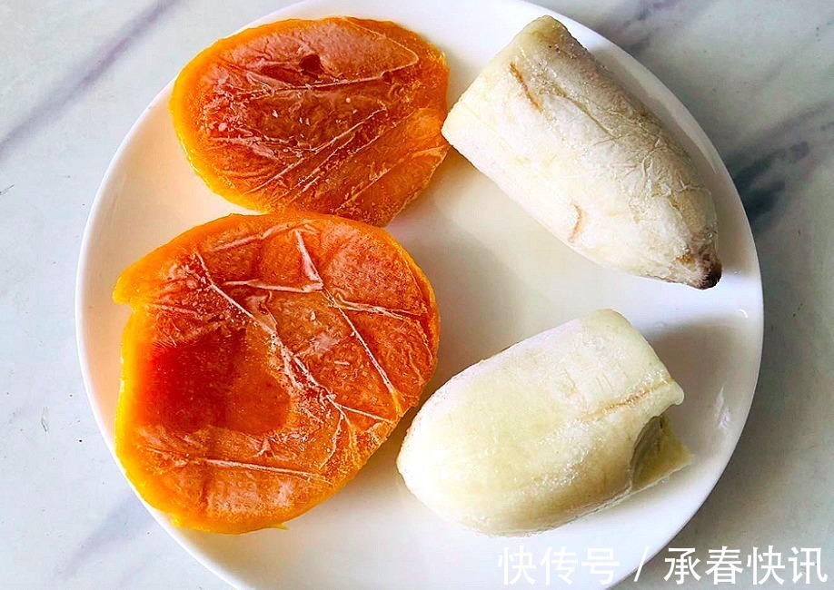 热天,7种水果别急着吃,冻一冻更美味,网友比冰淇淋还要好吃