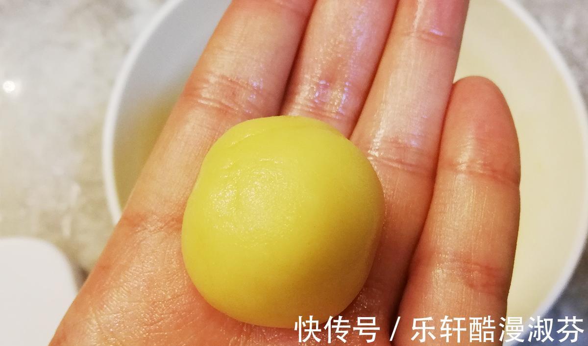 小桃酥|我家吃桃酥从来不买，一直都是自己做，又香又酥