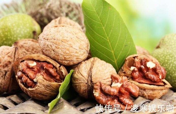 亚麻油酸|核桃什么时间吃“最补脑”很多人都在“瞎吃”,还不如不吃