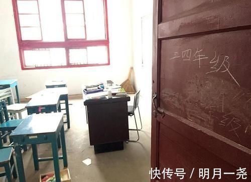 在你身边|山海情,白校长一“错”再“错”,愤怒地揭开农村教育的遮羞布!