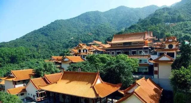 建国后|广东一寺庙走红，建国后“首座”寺庙，虽然年轻，香火鼎盛