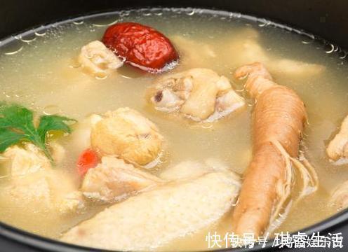 鸽子汤|炖鸽子汤时,两样调料不要加,很多人不清楚,难怪汤不鲜美