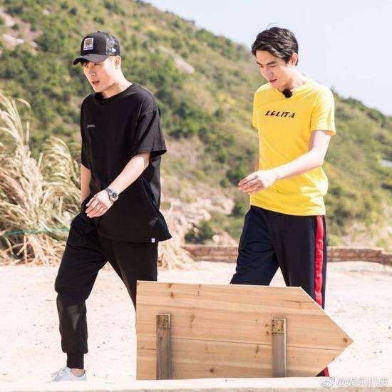 亮点 陈赫晒背影照瘦到不行,没想到网友却从中找到了一个亮点