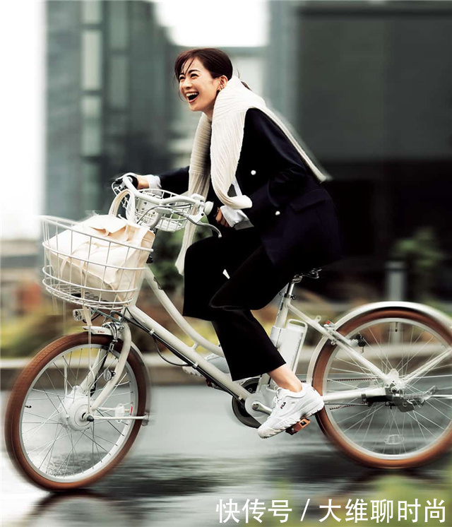 为何40岁日本女人这样穿会好看,如果学她们穿搭,效果会如何?