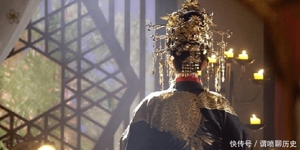 宋哲宗&辛弃疾俯瞰江水,写一首《菩萨蛮》,堪称词中瑰宝,媲美李白杜甫