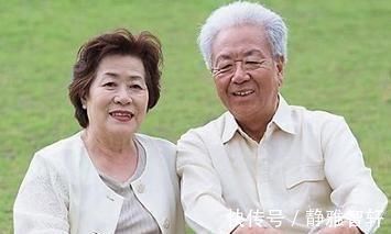 排便|3种食物是便秘“祸根”,越吃肠道越拥堵,劝你少碰