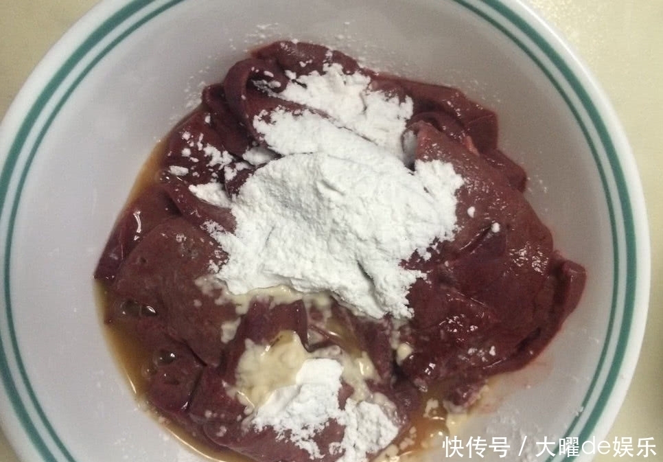 入冬后不要錯過此肉,常吃視力好,吃一盤抵3斤枸杞,價格還很低