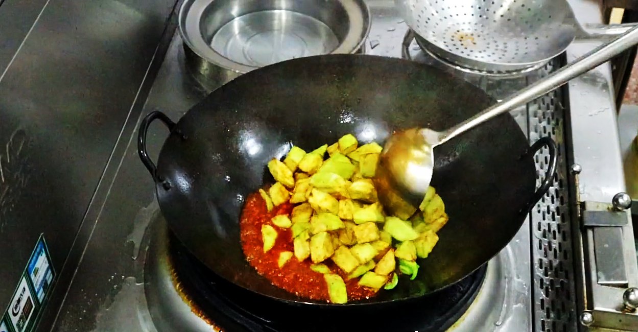 秋天别总大鱼大肉，多吃这12道家常素菜，低热量高营养，特别下饭