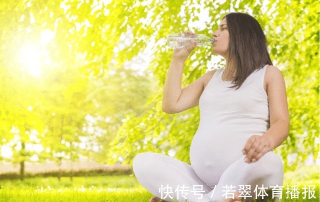 孕妈|胎儿最喜欢在2个时间段睡觉,孕妈你别打扰,暖心