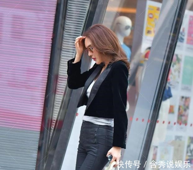 高雅|“打底裤”也能穿出新高度,这样的穿搭高雅有个性,展现魅力风采