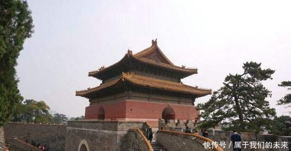 专家|雍正墓宝藏无数，专家挖了两米就选择放弃，只因发现一个秘密！