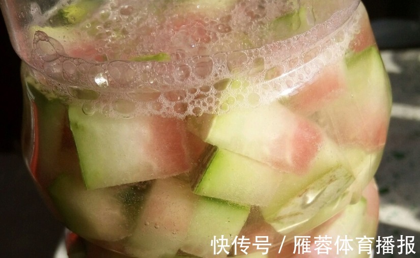 废物利用:西瓜皮养花,你清楚该怎么用,为什么用,谁适合吗?