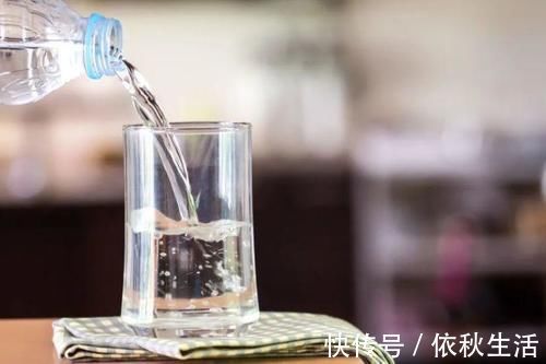 心衰|高血压不能多喝水吗,哪种水不利于血压稳定?