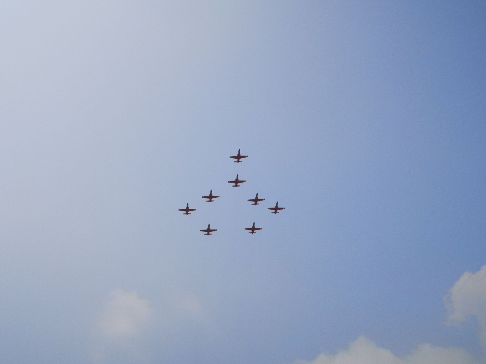 主航道！海报新闻现场直击珠海航展：“终于拍到了，没有遗憾了！”