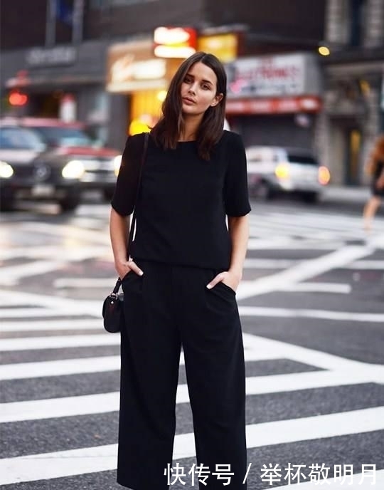 身高不足158cm的女生,穿阔腿裤熟记这3个“搭配套路”,显高显瘦