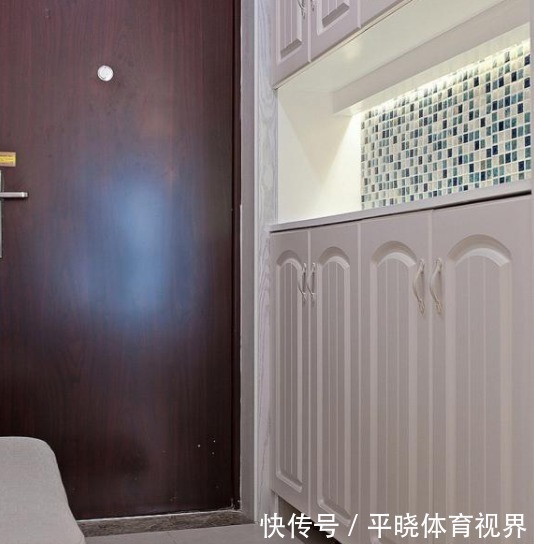 吊顶|机智媳妇不做吊顶,放弃背景墙,玄关阳台一点也不浪费,太漂亮了