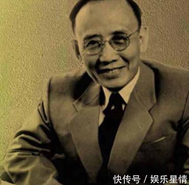 题字@郭沫若的书法,为何总饱受争议?启功力挺:到街上看看中国银行